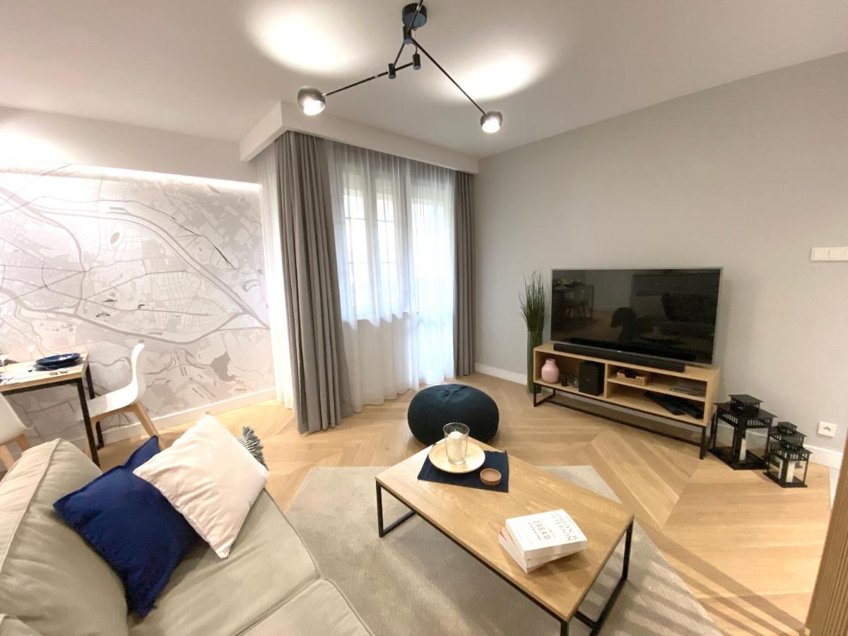 Mycherry - Old Town - Wiezienna 21c Apartament